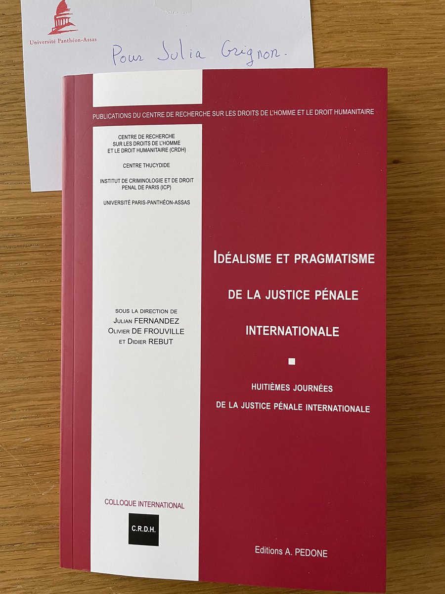 jlgrgn's tweet photo. 📖Actes de la 8ème journée de la JPI @crdhparis2 @AfriThucy @IHEI_Paris

Merci à @OFrouville et @julio_fz de m’avoir invitée à y prendre part, me permettant de faire le constat que :
→ l’#effectivité du #droit ne se lit pas uniquement au travers son #respect ou sa #sanction 🧵 https://t.co/JQ3uqgxE2S