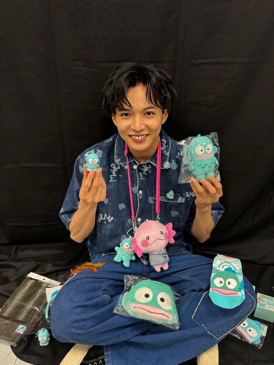 なんと…！ 僕のギョドン愛が伝わり… サンリオさんから 沢山の