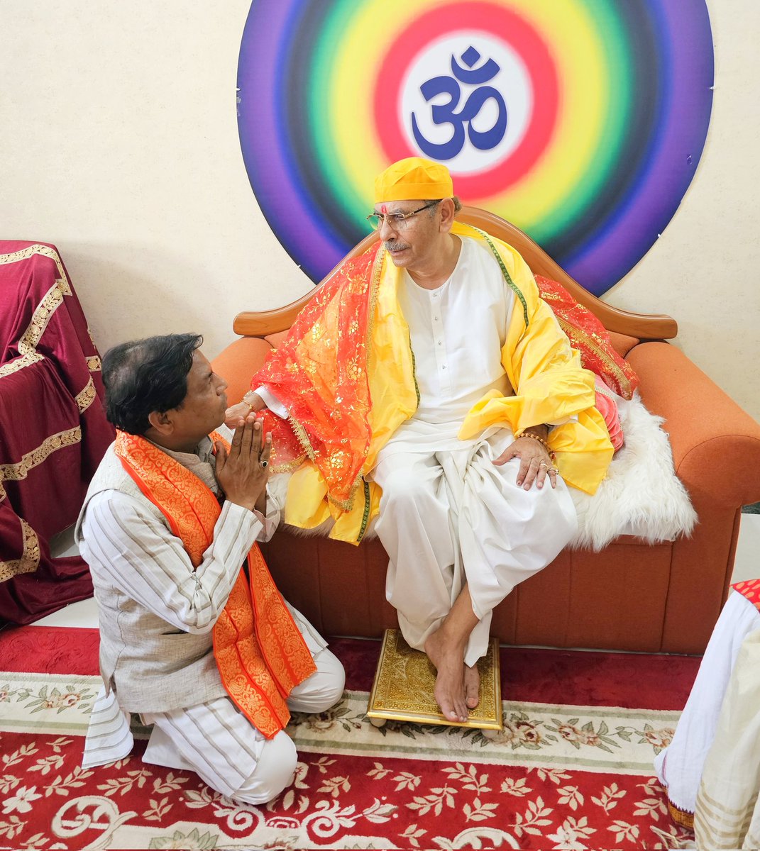 Ravisahump's tweet image. दिल्ली के आनंद धाम में पूज्य सदगुरु श्री सुधांशु जी महाराज जी का परम सानिध्य आशीर्वाद प्राप्त हुए !  
@SudhanshujiM
#Sudhanshujimaharaj #Delhi #Ravisahump