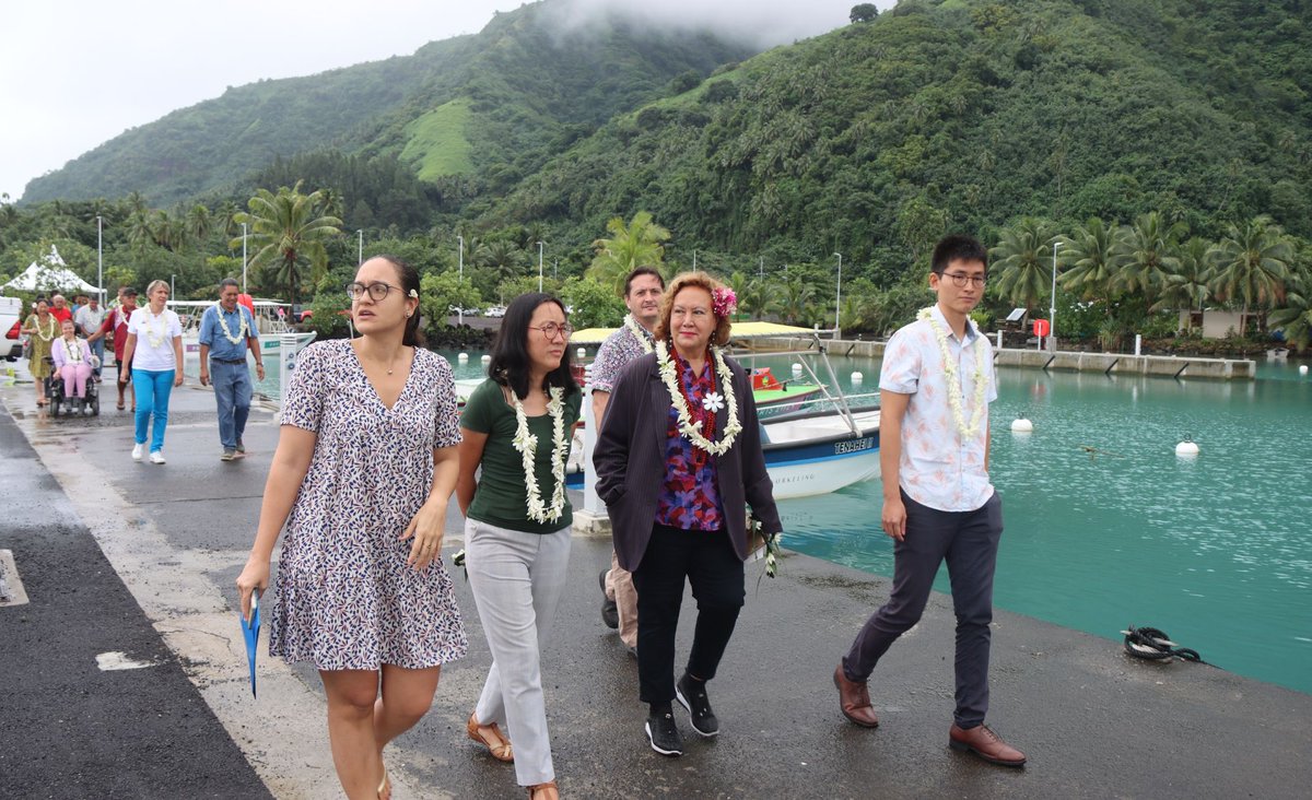 outremers360's tweet image. #Polynésie : La marina de #Teahupoo prête pour les #JeuxOlympiques et les usagers locaux 

➡️tinyurl.com/fv3xtubr

➡️À moins de deux semaines du début des épreuves de surf des #JeuxOlympiques2024 de #Paris2024, la nouvelle marina de Teahupo’o est officiellement prête à