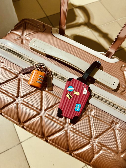 Lynna Nilsson’s pics and videos