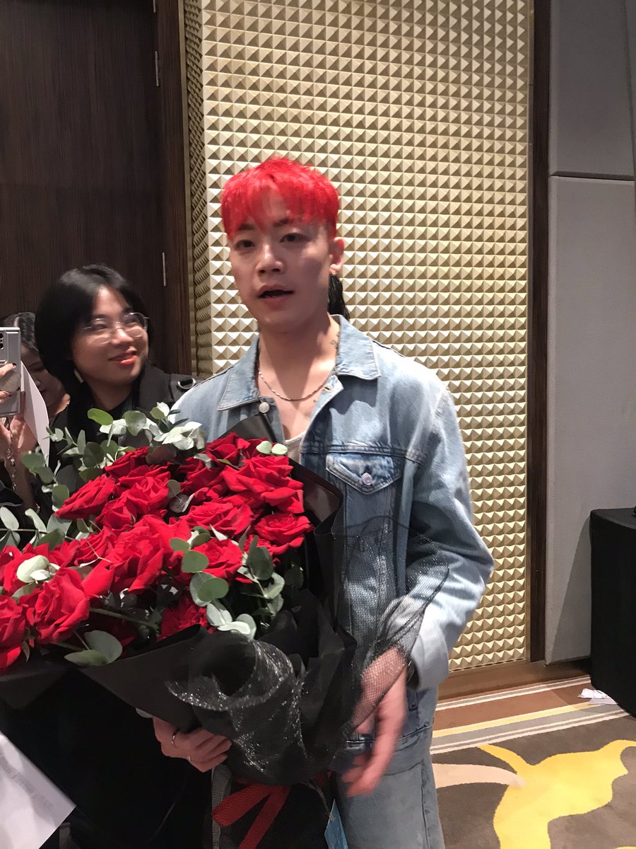 rlwon_st's tweet photo. 선생님께서 저와 많은 댄서분들과 함께 하셨으니까 많이 기대해주시고ㅠㅠㅠㅠㅠㅠㅠㅠㅠㅠㅠㅠㅠㅠㅠㅠㅠㅠㅠㅠㅠㅠㅠㅠㅠㅠㅠㅠㅠㅠ
#우태 https://t.co/LC18PkIwh4