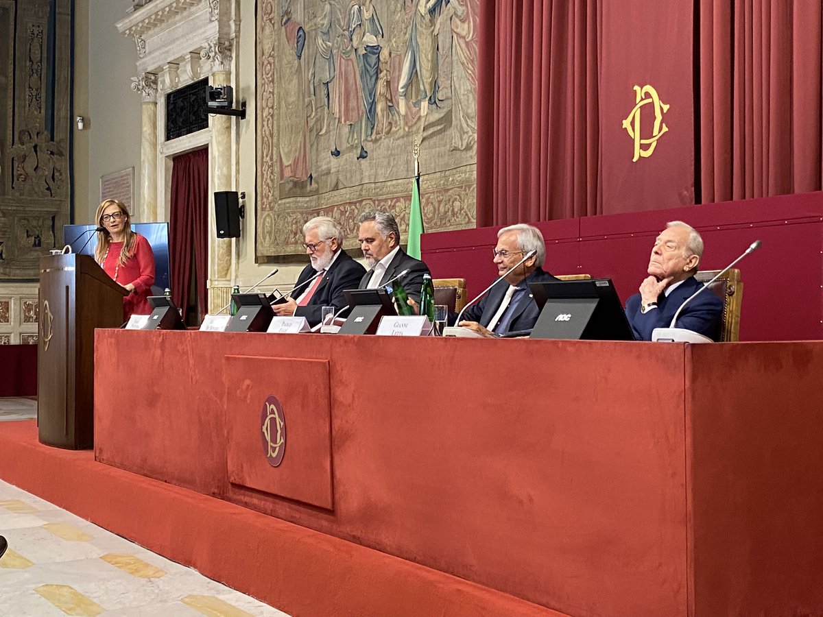 Camera dei Deputati: Sala della Regina. 
Presentazione del libro “Paolo Ugge’: l’uomo con la valigia”.