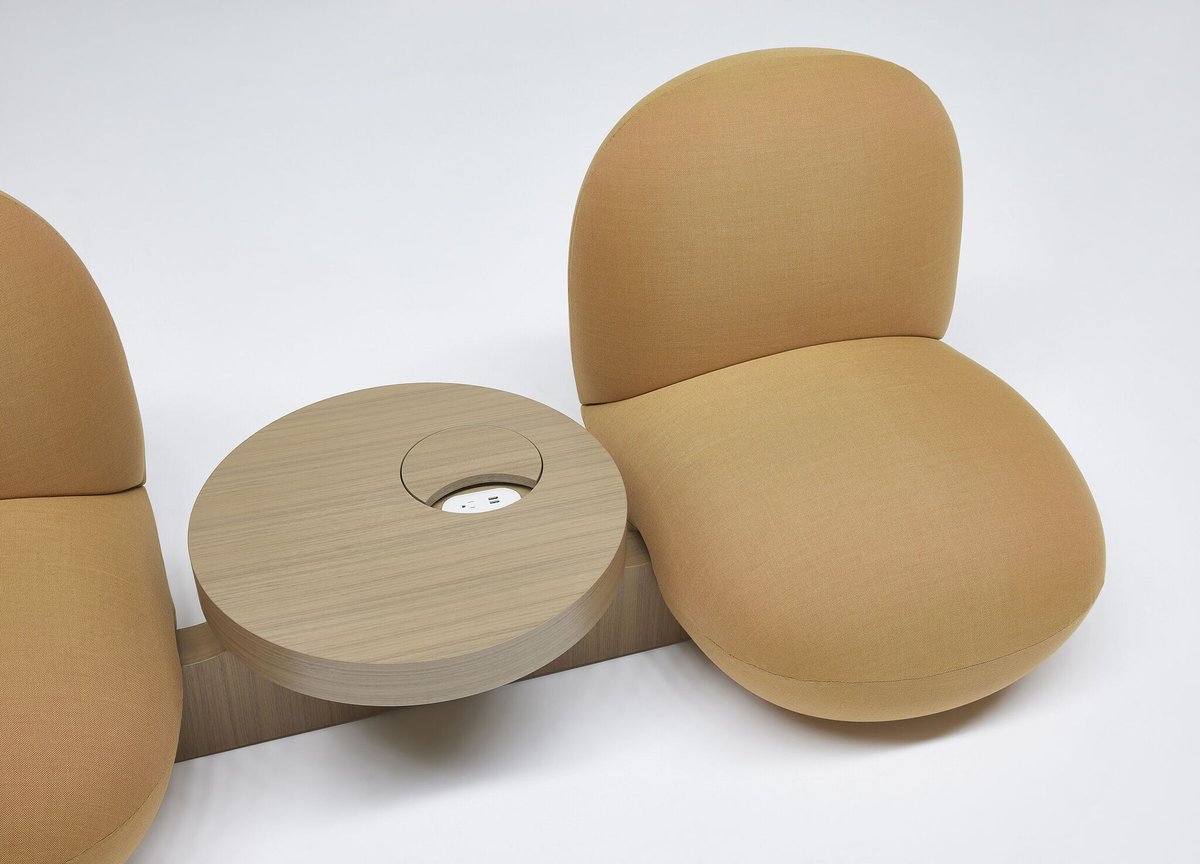 TNInteriors_'s tweet photo. Kenny Nguyen and Nienkämper have created the Beam collection, a new and innovative seating collection that is compact and curvaceous 🧡

Check out the full article on Global Design News 👉 https://t.co/OtrVLvhRW4

#interior #interiordesign #furniture #furnituredesign #designer https://t.co/YsGFapAwtW
