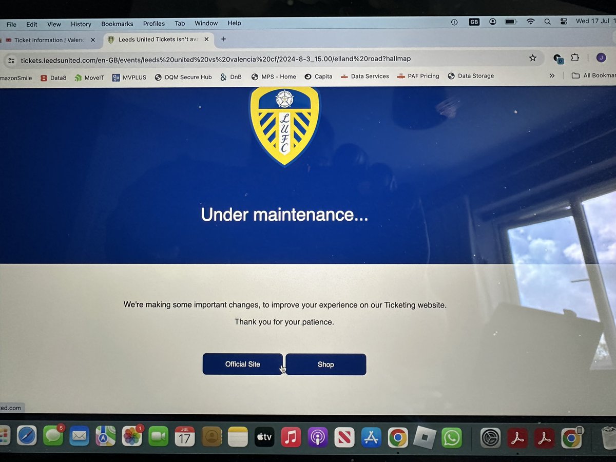 jamesdavidbrook's tweet photo. @LUFC what is going on? Not a great experience when trying to buy tickets! https://t.co/Rpv9I3d5OI