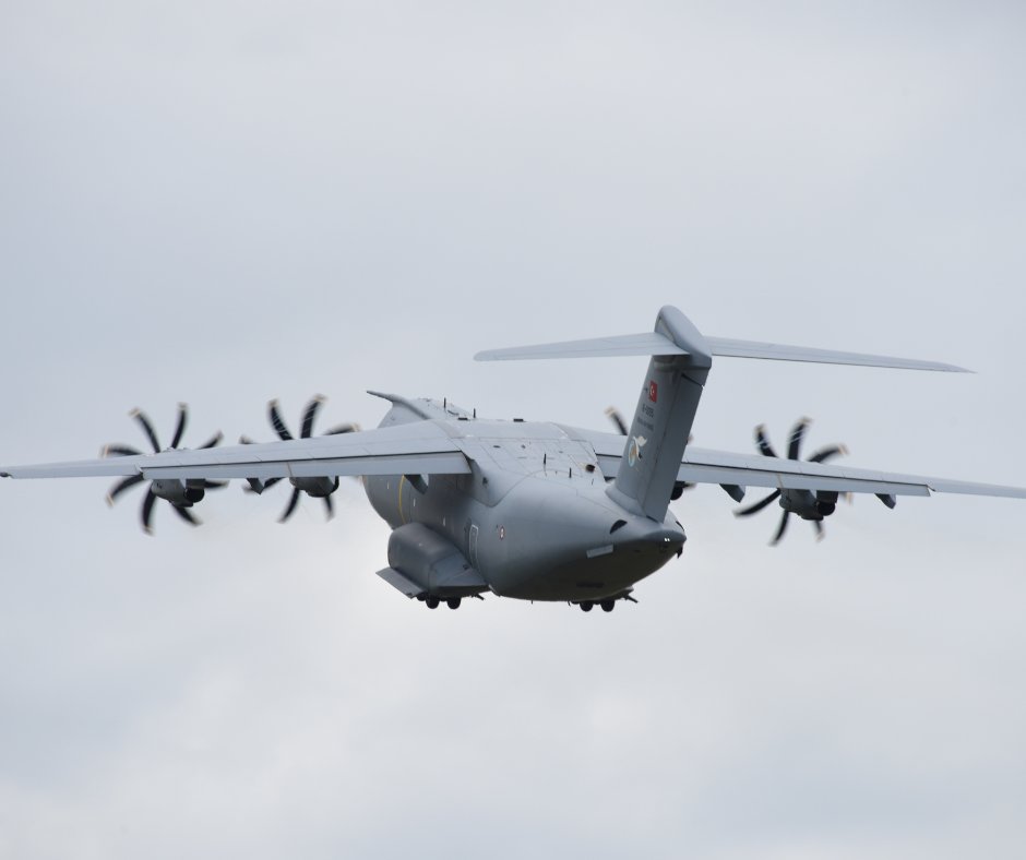 Farnborough Airshow tweet media