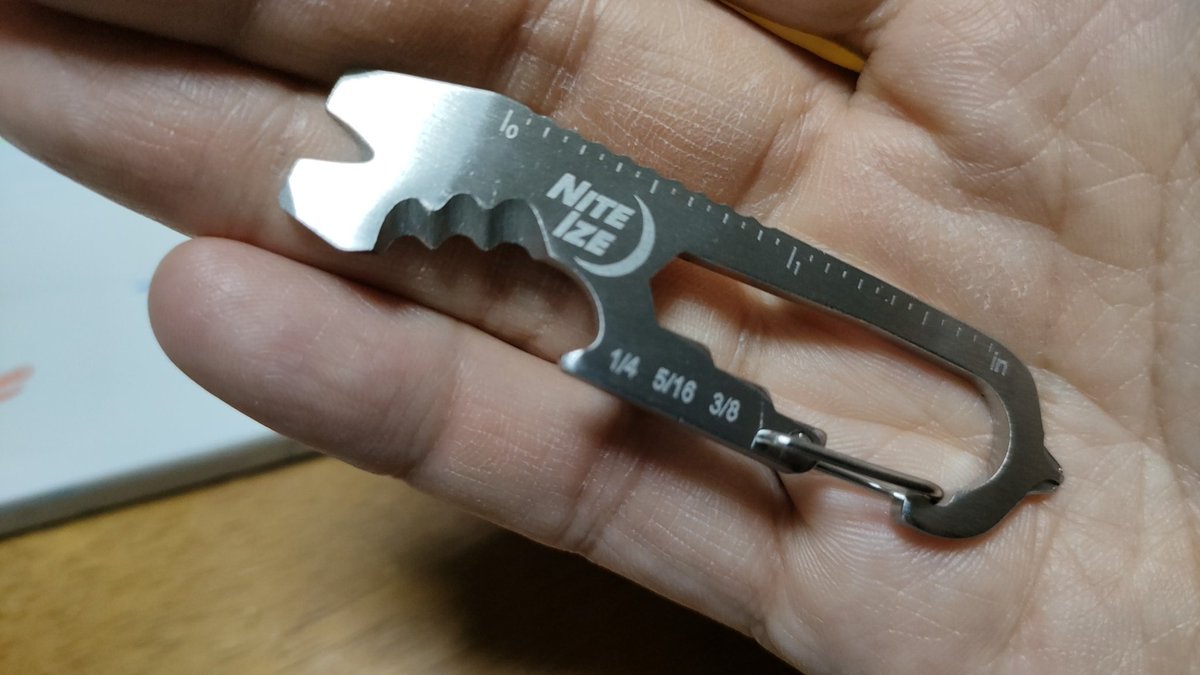 ___NABE_____'s tweet image. NITEIZEのなんとかかんとかプラスゲット！！
アウトドアショップではこの「プラス」が置いてなくてヨドバシドットコムで安かった！
#NITEIZE