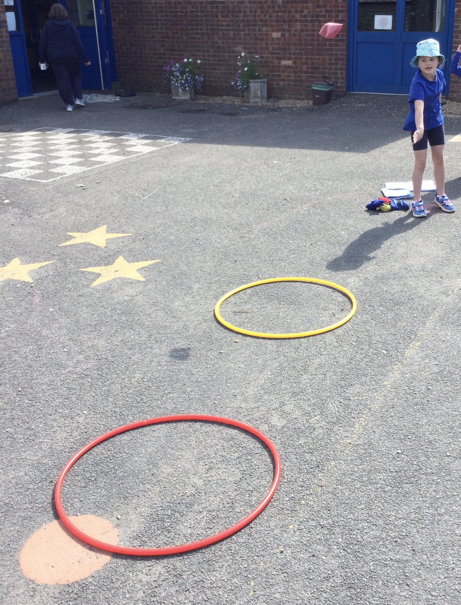 SchoolWelford's tweet photo. Today Ayling Ellis had a Mathematical Penthalon. Great scoring and measuring, using all we’ve learnt this year. Events continue tomorrow! @first4maths #outsidelearning https://t.co/YIQpFeqk6w