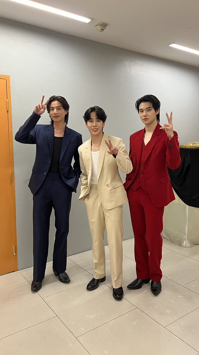 FelinaCaninoTH's tweet photo. หล่อห้างแตกมีอยู่จริง
🗣️#FelinaCaninoYes9Happy 
#Yes9Happy #FelinaCanino https://t.co/ZSm4C6k4QC