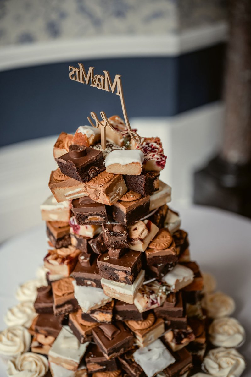 RushpoolHall's tweet image. Dessert tower of our dreams 🤩

📸 @Ryan_ether_photography

To book a tour of Rushpool Hall wedding venue in North Yorkshire pop us a message or email us at weddings@rushpool.co.uk We would love to hear from you and start your wedding planning