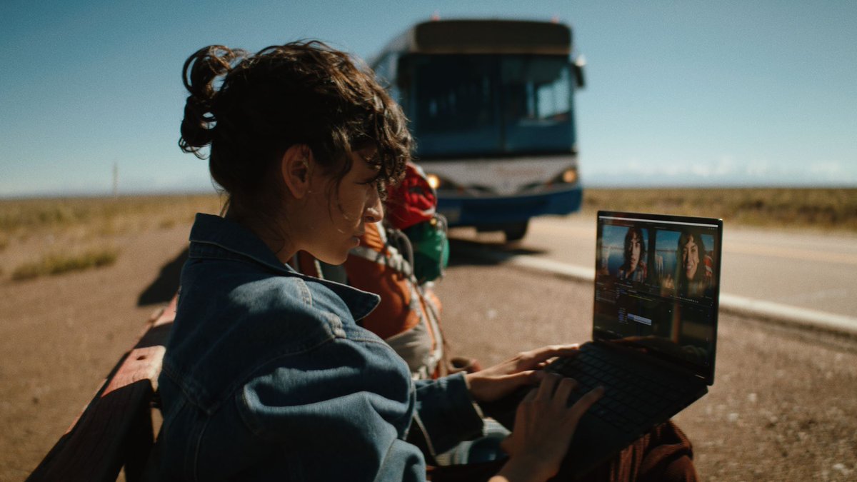 ASUS_MiddleEast's tweet photo. Meet the ProArt P16 which brings AI into your creation process with StoryCube & MuseTree apps. Think faster, work easier and pick up right where you left off on your projects.
Give it a go ๐ https://t.co/6oZuoXLbDI
#ASUSME #ASUS #ProArt https://t.co/7XqWkxtY0E
