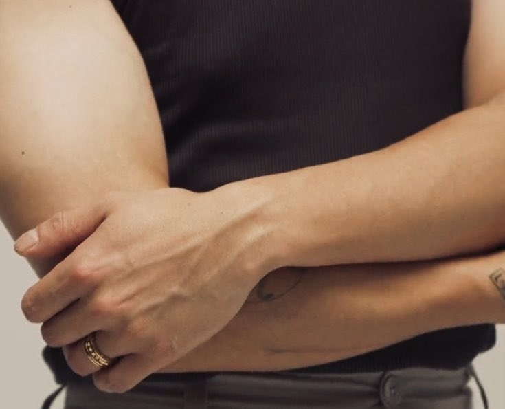 𝒃 ♡︎ 𝒔𝒕𝒓𝒐𝒃𝒆𝒓𝒊 tweet media