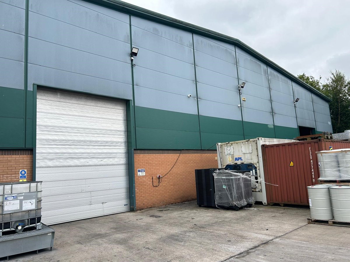 ProtiveSecurity's tweet image. New Hikvision 4 Megapixel IP Networked Security System with Monitoring on the External Elevations of Safic Alcan in St. Helens. #CCTV #Hikvision #IP #Networked protivesecurity.co.uk