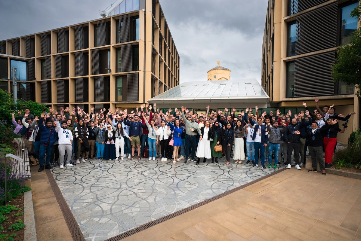 EAPM-BSC (@eapm_bsc) on Twitter photo Our #PhD student Júlia Vilalta recently attended the Oxford Machine Learning Summer School on #RepresentationLearning & #GenerativeAI! 🧠✨ She explored cutting-edge #ML topics and met amazing fellow enthusiasts. Huge thanks to <a href="/GlobalGoalsAI/">AI for Global Goals</a> for the incredible opportunity! #OxML Our #PhD student Júlia Vilalta recently attended the Oxford Machine Learning Summer School on #RepresentationLearning & #GenerativeAI! 🧠✨ She explored cutting-edge #ML topics and met amazing fellow enthusiasts. Huge thanks to <a href="/GlobalGoalsAI/">AI for Global Goals</a> for the incredible opportunity! #OxML