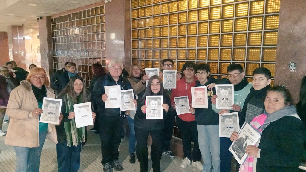 maursediaz's tweet photo. Desde la Rioja abrazamos a la familia de Loan y estamos prestando nuestros ojos y levantando la voz , 34 días que Loan no aparece .
#LoanTeBuscamos https://t.co/sFbgWsIdAd