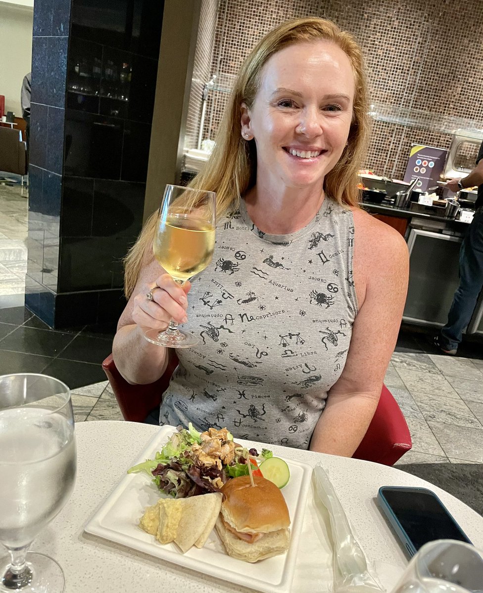 RealBenShelton's tweet photo. Getting @SherylShelton up to speed on her first trip as an official @Delta Sky Club member. No going back now 🤣. South Dakota here we come. #GingaNinja #SilverDollarNationalsBound https://t.co/nJ7pKxcQG7