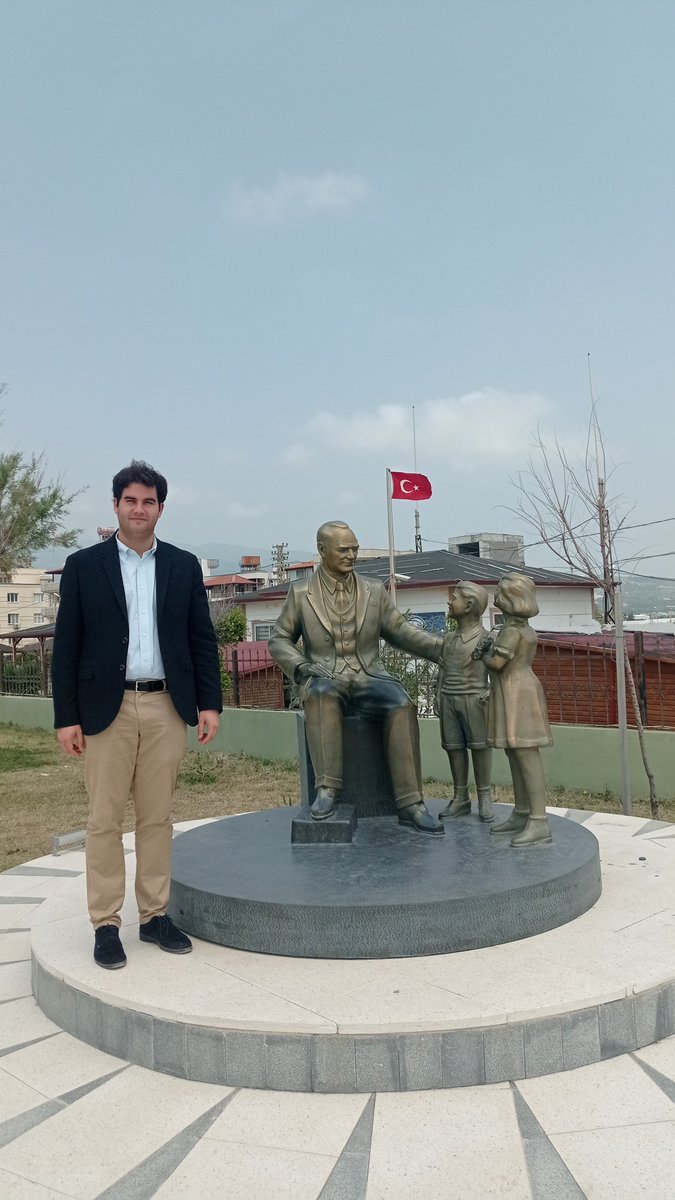 _VictorKP's tweet photo. It is a privilege to discuss first-hand at the local level in Turkiye across the country with Provincial Directorates, with Mayors, community leaders, women and families about how our UN work can help them to improve their daily lives @UN #SDGs https://t.co/iClQnFz1IW