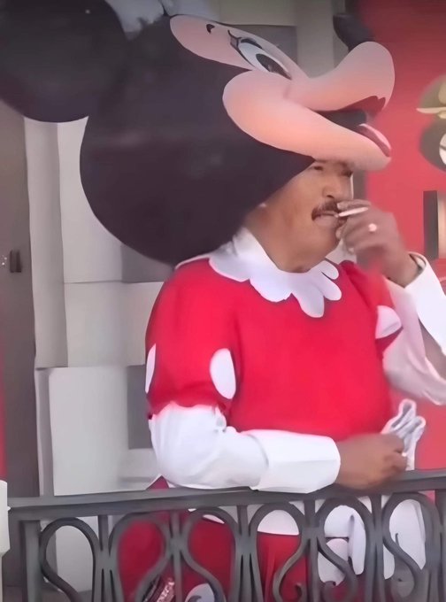 Me editing my latest videos https://t.co/SvdqQ2uP1I