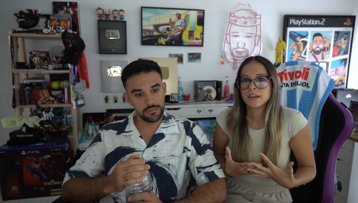 elvelcros's tweet photo. Lo de masi y juan me parece súper maduro.
El decidir cortar una relación con la persona que más amas, para seguir creciendo y siendo feliz a nivel personal, me parece un gran acto de amor.
Todo mi apoyo para ellos dos y que sean felices ❤️‍🩹 https://t.co/PDRhZtkliz