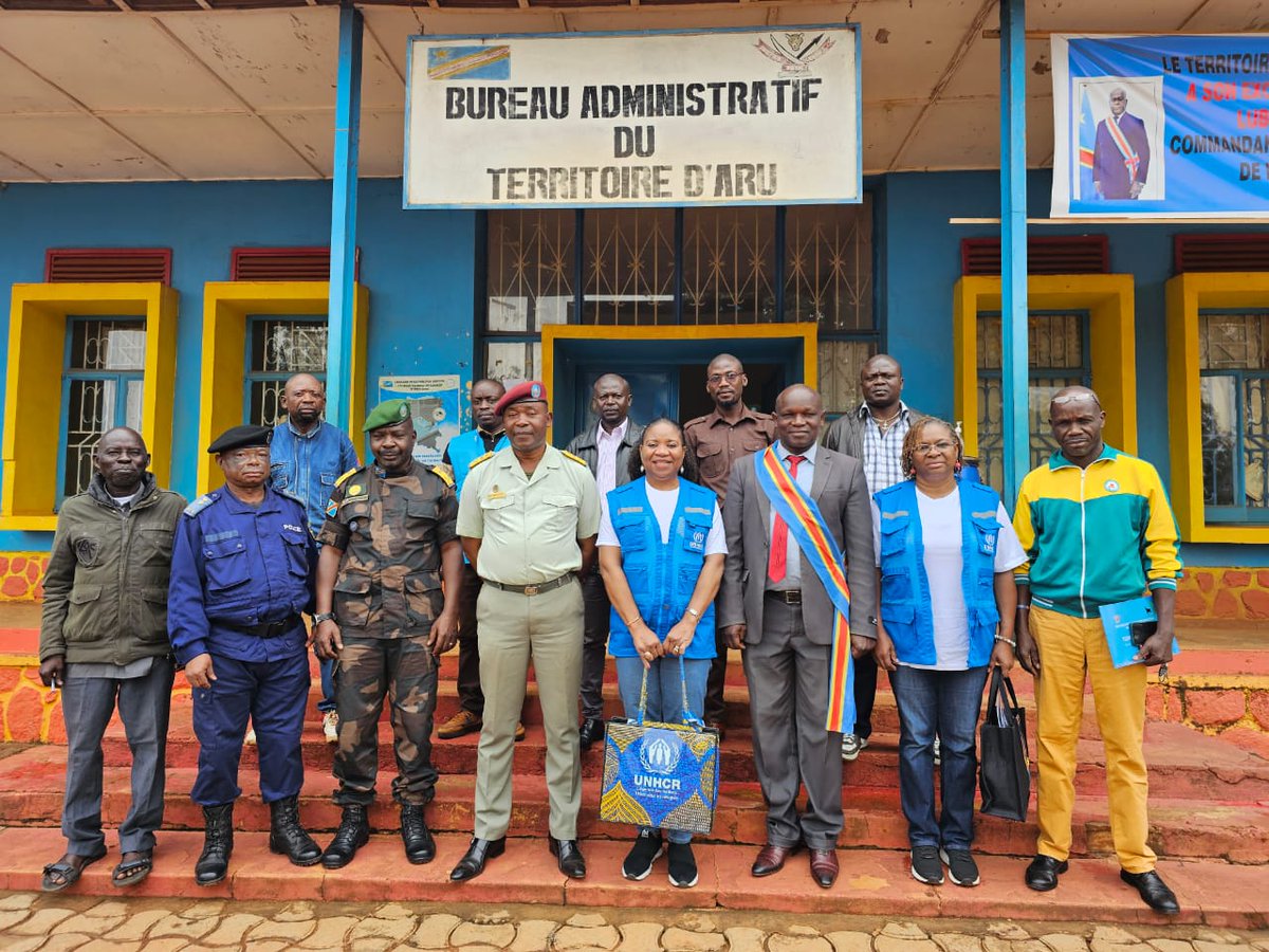 DikongueAngele's tweet image. En mission à Aru, j'ai pu m'entretenir avec les autorités locales et les remercier pour leur soutien envers les personnes déracinées sur leur territoire.

Les autorités locales et communautés hôtes répondent en premier au déplacement forcé et nous leur en sommes reconnaissants!🙏