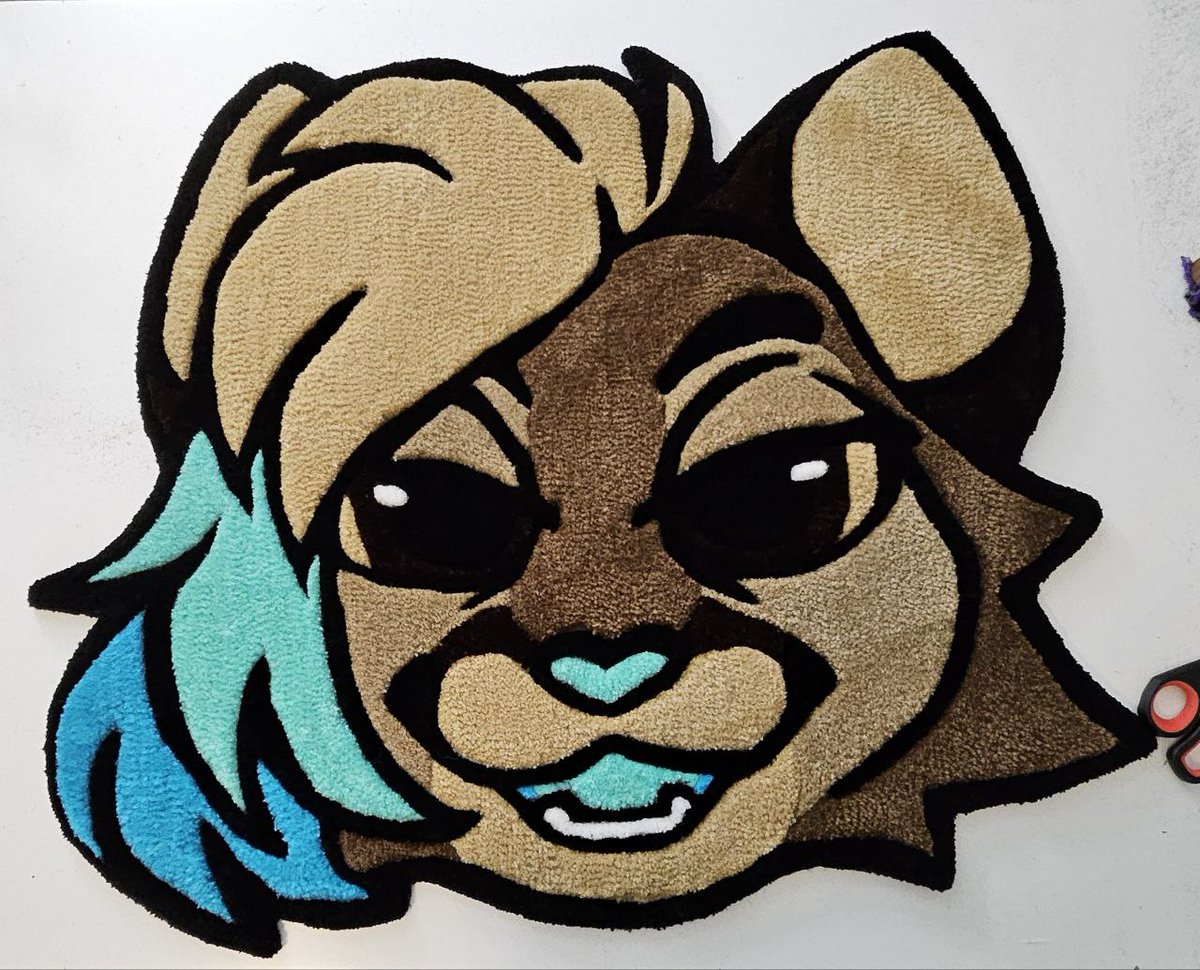 A sleepy Lycanroc and Cove rug are done! ✨