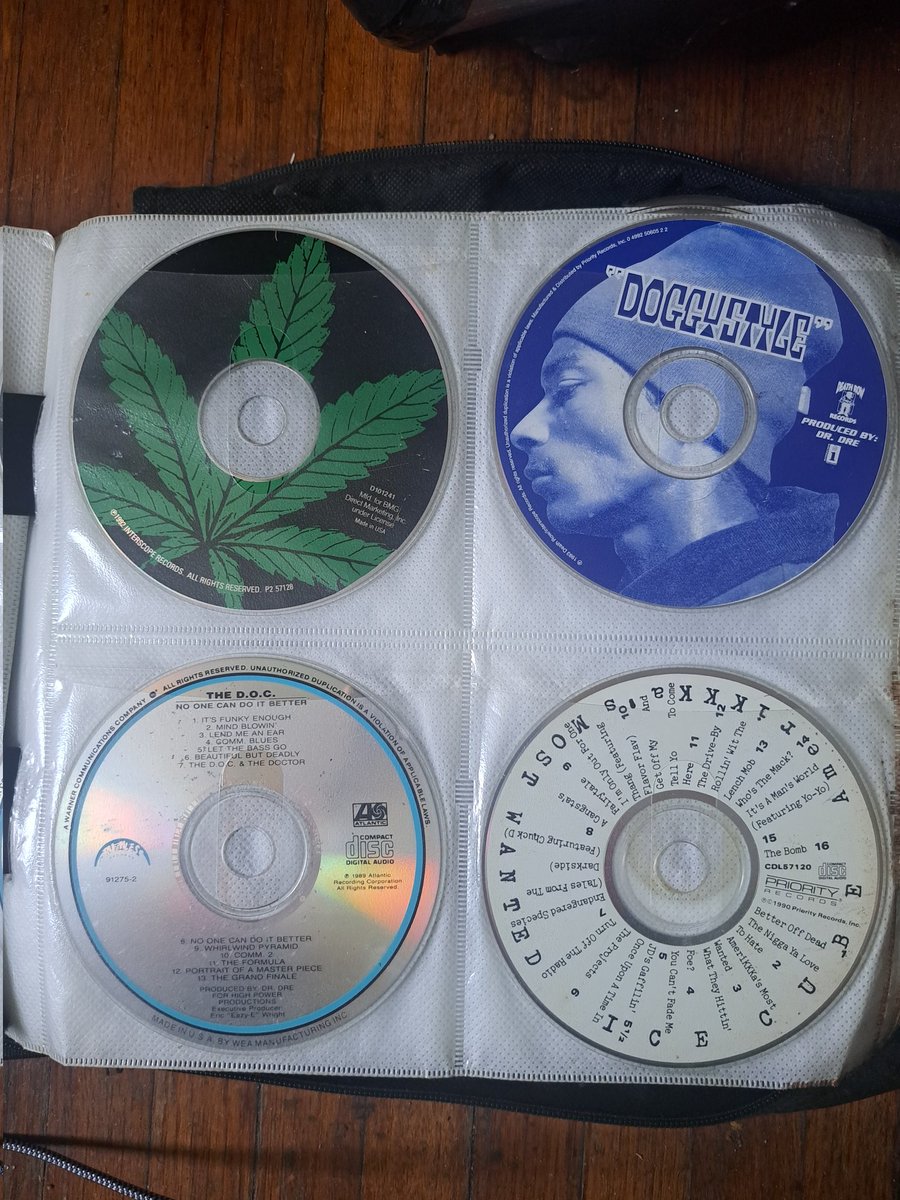 ForneyMark's tweet image. Aye man, I love you, bro. Saturday was hot as hell, where I'm from its the humidity, 93°. I grabbed my old CD case and put the in the player. My kid and his friends enjoyed it. We in the backyard pool, hot as hell, grilling, mosquitos eating our ass up, we bumping music.