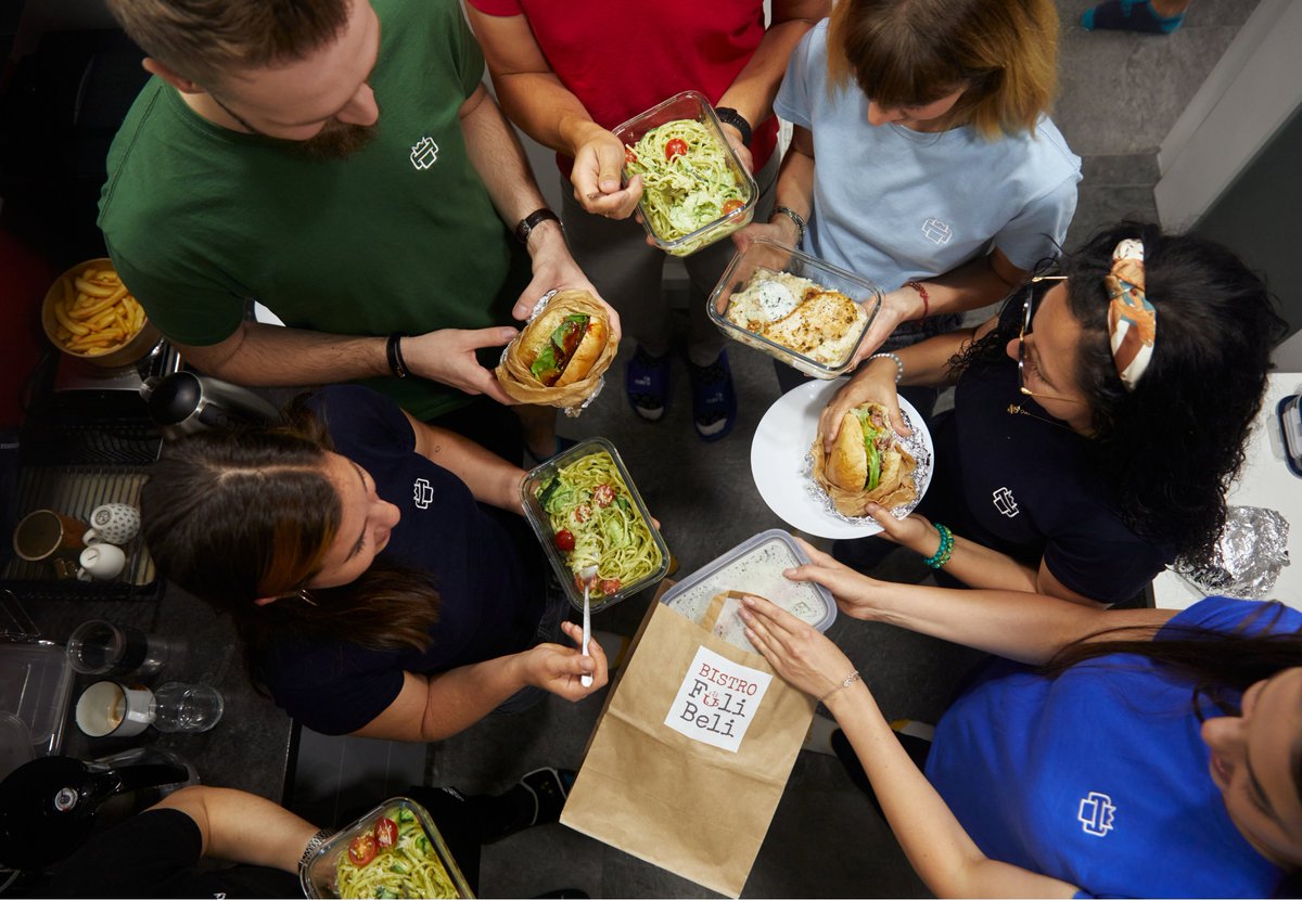 princity_app's tweet photo. 🍔 Great food is not only a pleasure but also an important part of our productivity. We would like to thank our partner FuliBeli for their excellent service and quality!

🙂 Thank you for your delicious care

#print #princity #printmanagement #tastyfood #partners #collaboration https://t.co/aqFkcXKQLS