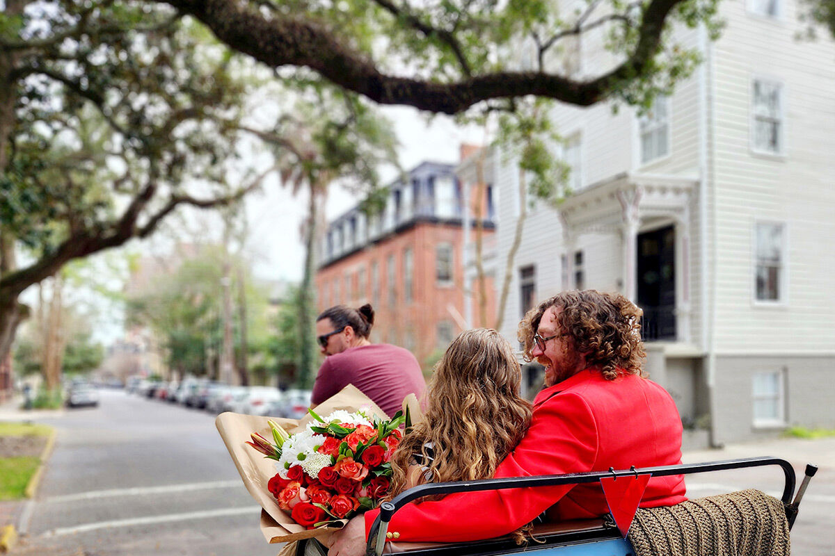 BeyondTimesSQ's tweet photo. 🌟 Explore Savannah's Historic District with Beyond Times Square! Glide through tree-lined streets on a private pedicab, discovering 18th-century charm.

Customize your route and book today!

https://t.co/AgKuUpP78N 

#BeyondTimesSquare #TravelAdvisors #Savannah #HistoricDistrict https://t.co/kQ4gqnIRem