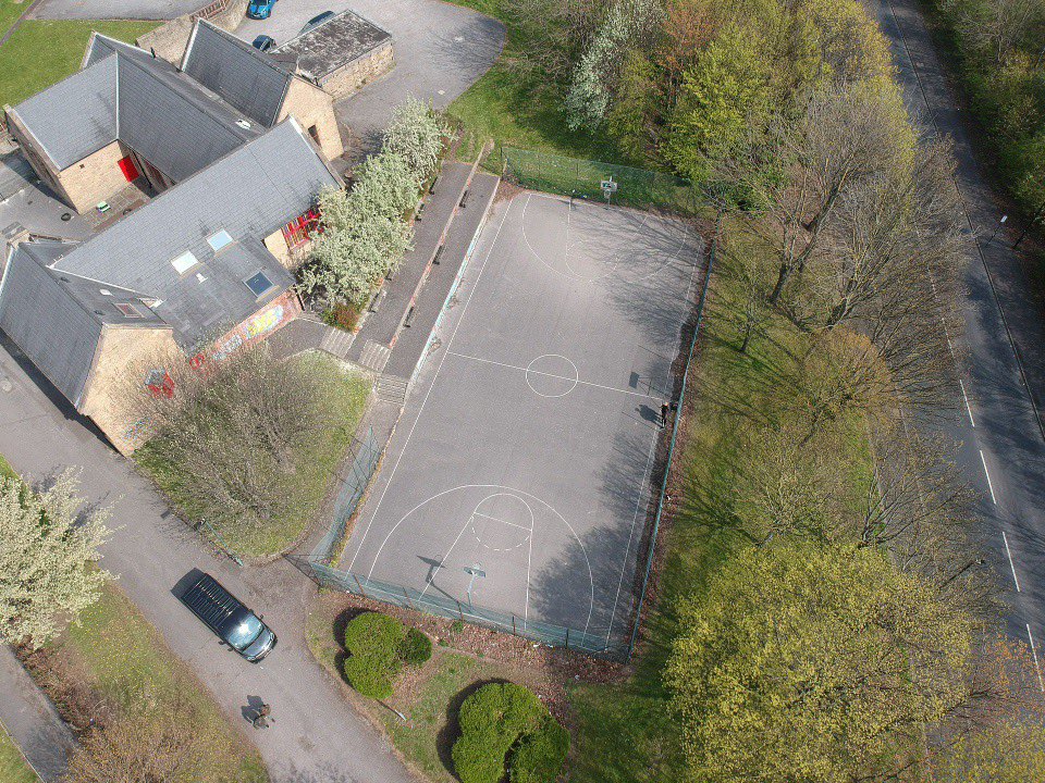 bballengland's tweet image. Before/After 🎨 

The latest #ProjectSwish transformation, Ellesmere Park court in Sheffield 👌