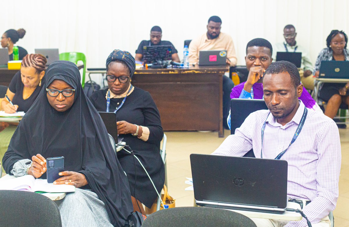 CRePHS-NIMR (@crephsnimr) on Twitter photo #ChangeChallenge #Day3
Prof. C. Airhihenbuwa shared from his wealth of experience by taking the participants on an extensive learning retreat on leadership, Culture and ethics.
<a href="/CAirhihenbuwa/">Collins Airhihenbuwa</a> <a href="/iwelunmorj/">Juliet Iwelunmor-Ezepue, PhD</a> <a href="/JosephTucker/">Joe Tucker, MD</a> <a href="/Fmohnigeria/">Federal Ministry of Health, NIGERIA</a> <a href="/LeadcityIB/">Lead City University, Ibadan ™️</a> #ChangeChallenge #Day3
Prof. C. Airhihenbuwa shared from his wealth of experience by taking the participants on an extensive learning retreat on leadership, Culture and ethics.
<a href="/CAirhihenbuwa/">Collins Airhihenbuwa</a> <a href="/iwelunmorj/">Juliet Iwelunmor-Ezepue, PhD</a> <a href="/JosephTucker/">Joe Tucker, MD</a> <a href="/Fmohnigeria/">Federal Ministry of Health, NIGERIA</a> <a href="/LeadcityIB/">Lead City University, Ibadan ™️</a>