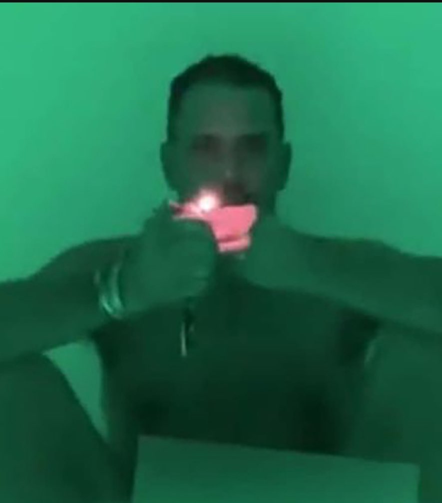 quackcat77's tweet photo. @POTUS There is a video of your son weighing and smoking crack cocaine. https://t.co/btDoBYar7q