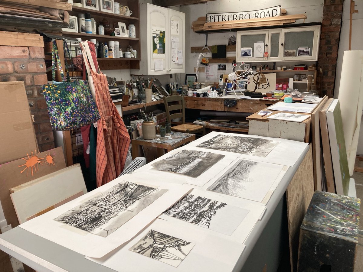 Largo arts is on all week, loads to see ! I’m open til Saturday, closed on Sunday . Do pop over and see what the festival has to offer ⁦<a href="/LargoArtsWeek/">Largo Arts Week 2024</a>⁩ . Check out their website :)