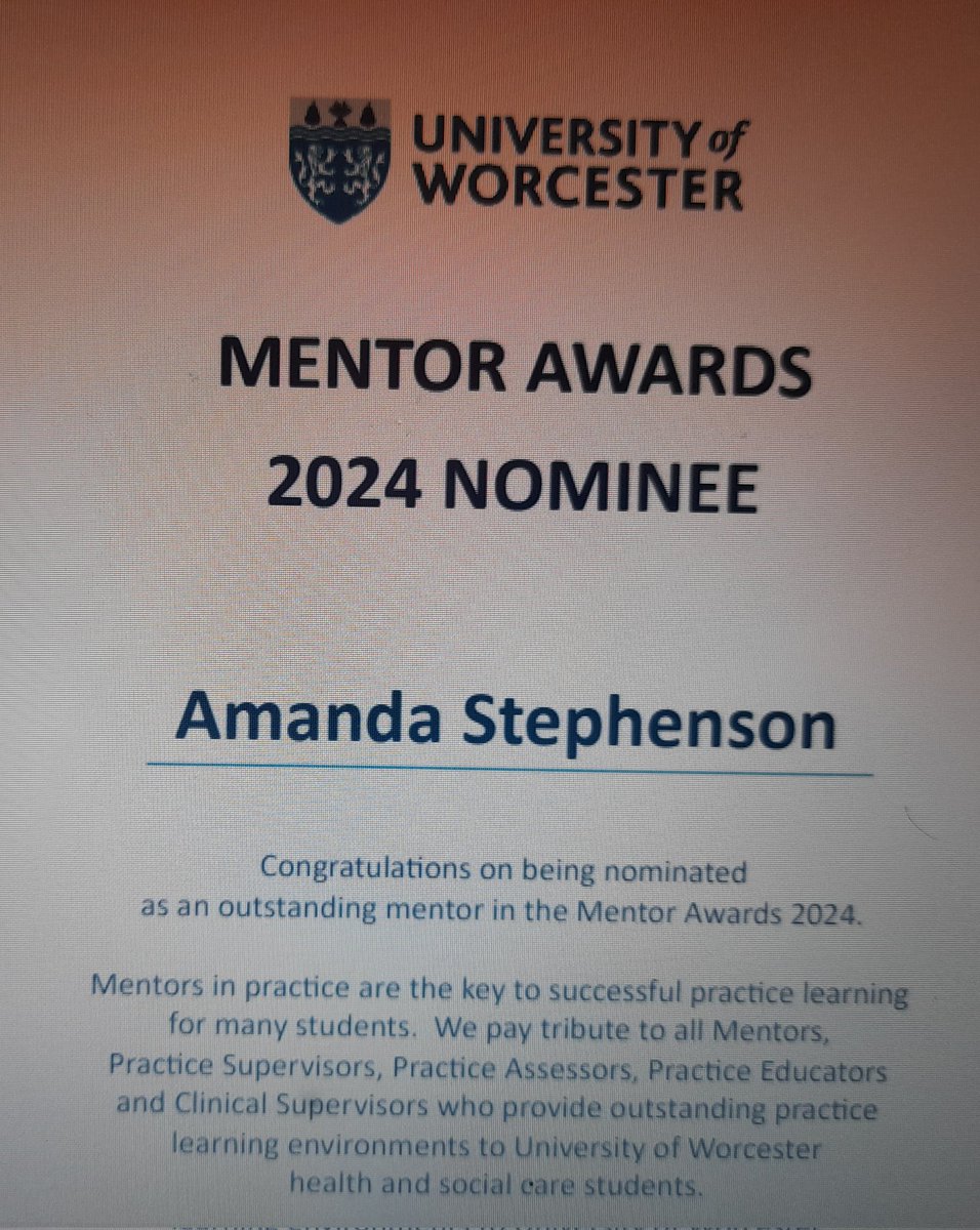 astephj1's tweet photo. Big thanks to @uworcphysio - lovely to be appreciated 😊 2nd year in a row! https://t.co/3rlko8WLva