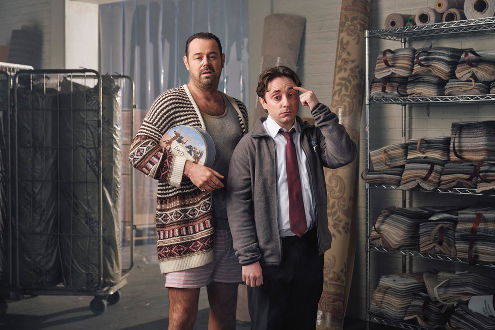 JumbuckFilmTV's tweet image. New comedy series ‘Mr Bigstuff’ finally arrives tonight at 9pm on Sky Max 🎉

If you can't wait, the whole series is available to stream on @skytv and @NOW

🔉Mixed in Dolby Atmos by @Drake_D 
with full audio post &amp;amp; ADR by @JumbuckFilmTV