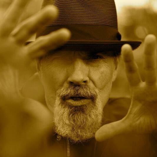 LetChristy's tweet photo. *THIS SATURDAY*
@LetChristy 
Episode 122 ➡️ Bruce Sudano
@BruceSudano 

TUNE IN SATURDAY TO LISTEN TO IUR INTERVIEW WITH BRUCE…

#linkinbio #brucesudano #Brooklyndreams #donnasummer #letchristytakeit #music #artist #vinyl #legend #badgirls https://t.co/5eUg0TEiTH