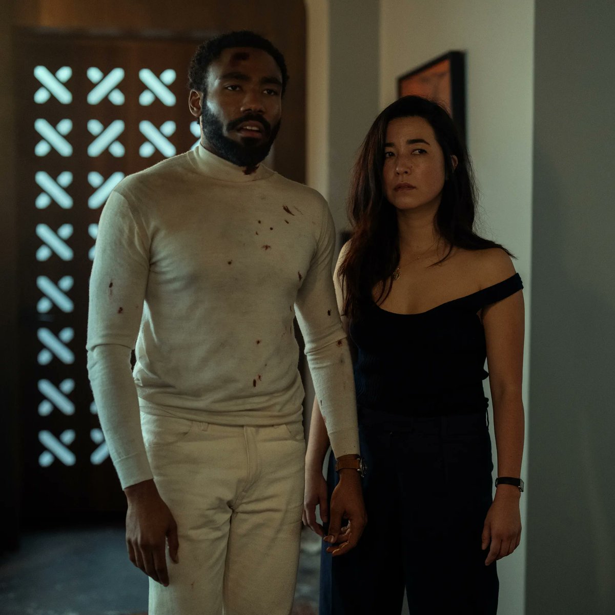 CINEMA505's tweet photo. Estrelada por Donald Glover e Maya Erskine, ‘Sr. &amp; Sra. Smith’ conquistou 16 indicações ao Emmy 2024. https://t.co/Me4ajSNTbY