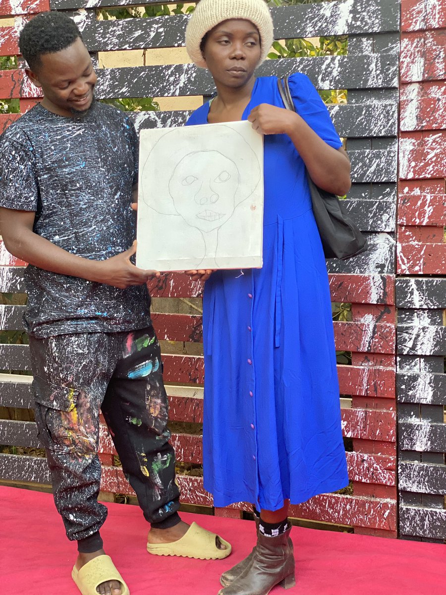 Aaah ku Chipata nako 😭😭😭😭…. Ati <a href="/musegarts1/">muse g arts</a> have drawn me…😭
   …. So me I have a small neck? You don’t respect me 😭😭