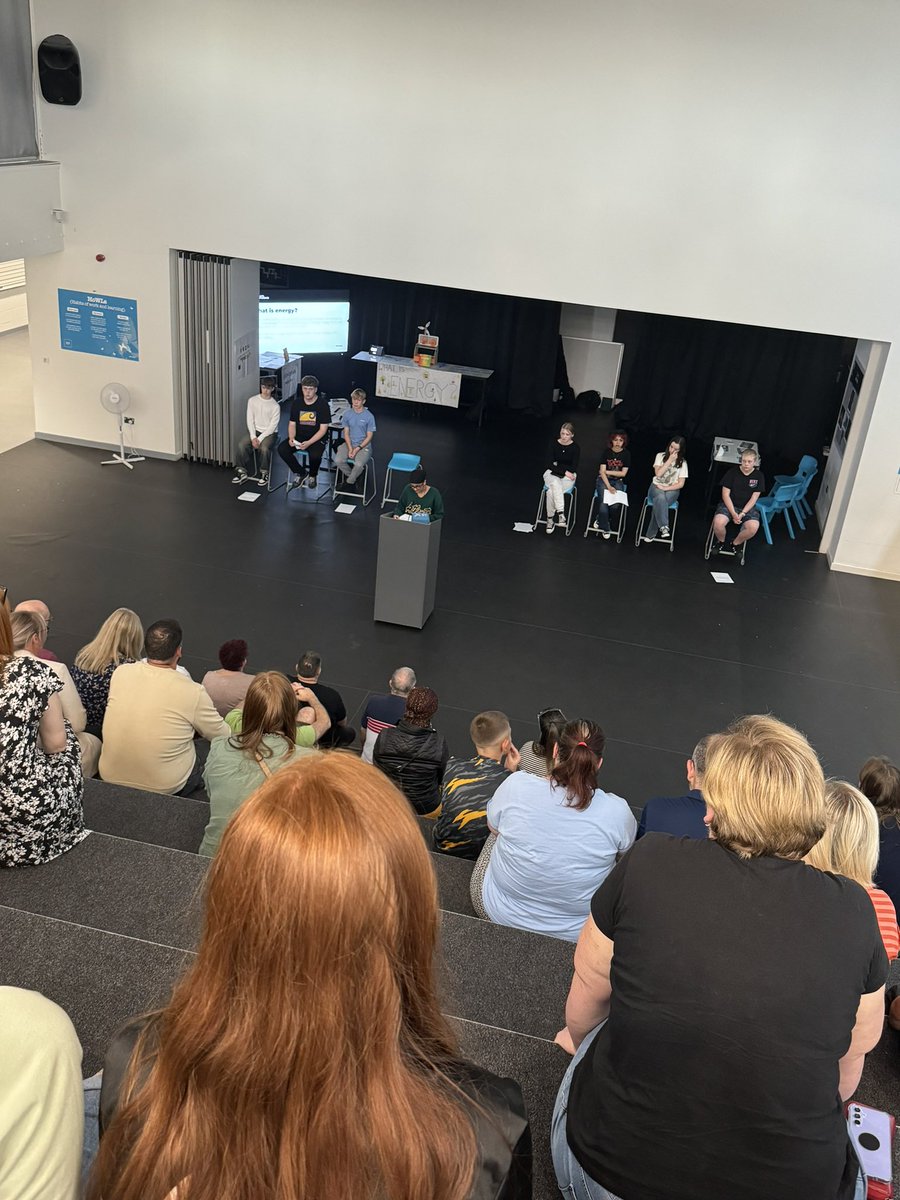 clairabelle5's tweet image. Key note speeches from our c27 students at this evenings Climate Conference. #xpcc24 @XPschool @XPEastSchool