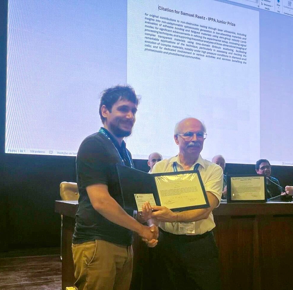 👏 Congratulations to Samuel Raetz and Vitali Gusev, who received an award from the International Photoacoustic &amp; Photothermal Association!
It confirms international recognition of the work of the LAUM "Laser Ultrasonics" team, in experimentation, signal and analysis techniques.