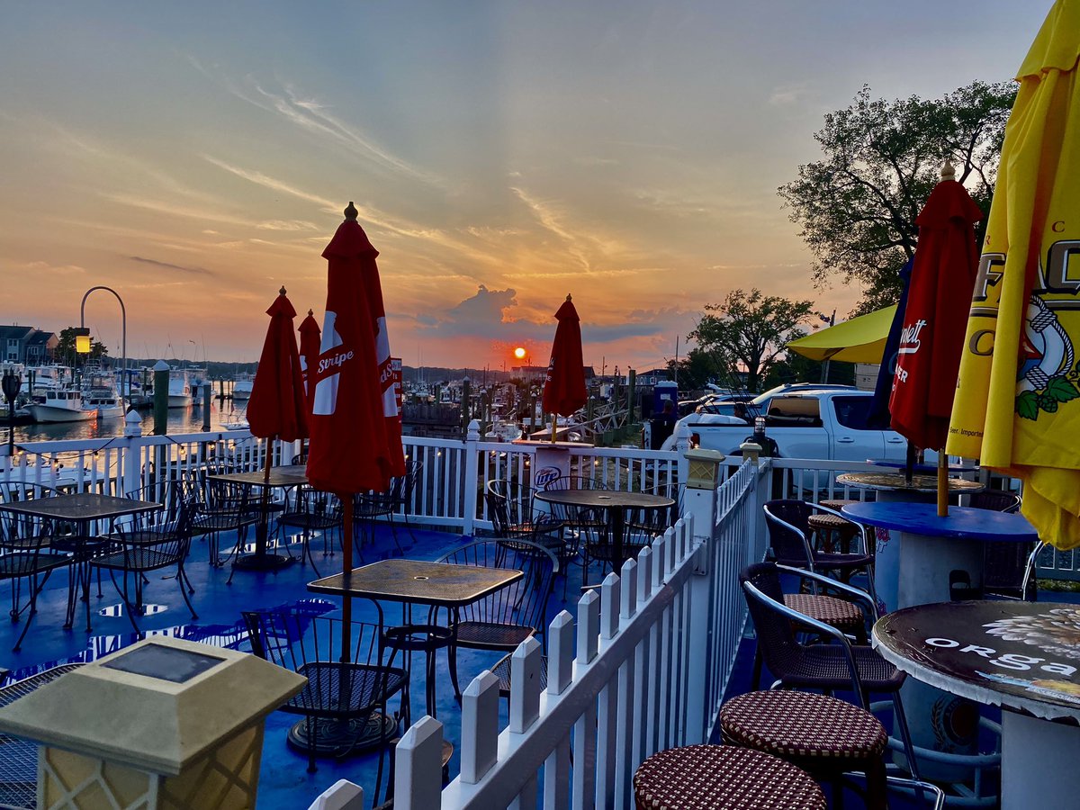 bove_quick's tweet image. Sunsets Riverfront Bar and Restaurant  tonight 7/17 6-9
Kbquick Solo  Great  Food Cool Breezes  Best Sushi! #jerseyshore #outsidedining #waterfront #music