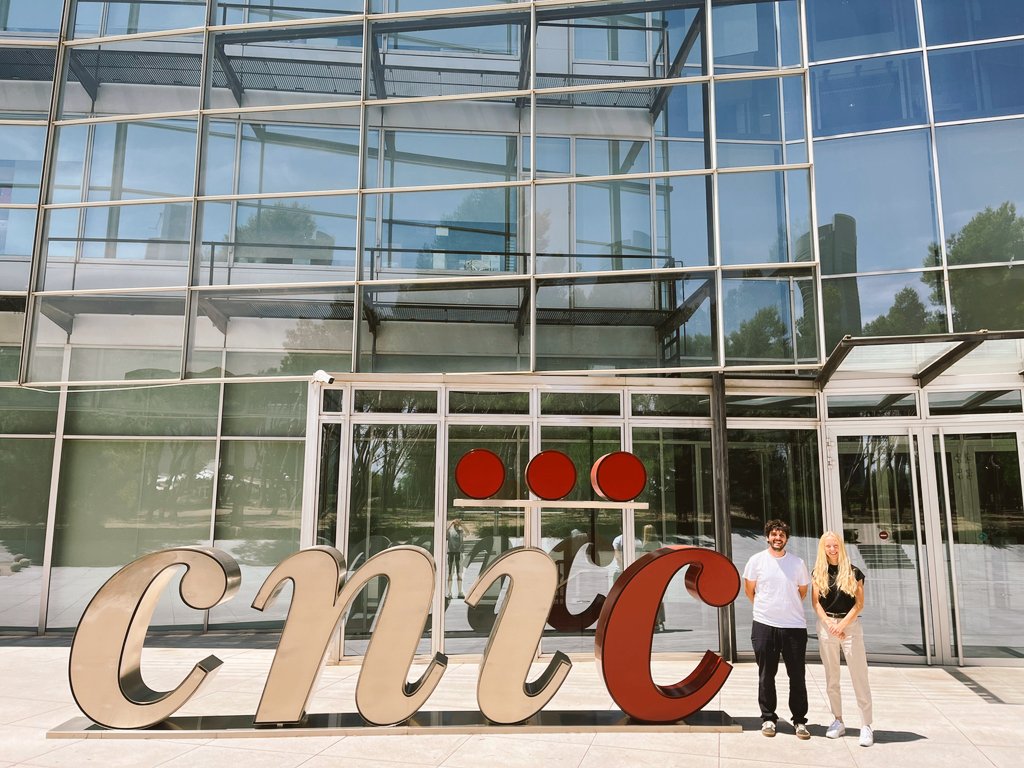 Guillermo Luxán (@gluxan) on Twitter photo It has been three fun days back at <a href="/CNIC_CARDIO/">CNIC</a>. Together with <a href="/LeahVanicek/">Leah Vanicek</a> we have pushed a cool collaboration with <a href="/JLdelaPompa/">José Luis de la Pompa Lab CNIC</a>. Thanks to all the pomperos that helped us these days. It has been great to see so many familiar faces again :) It has been three fun days back at <a href="/CNIC_CARDIO/">CNIC</a>. Together with <a href="/LeahVanicek/">Leah Vanicek</a> we have pushed a cool collaboration with <a href="/JLdelaPompa/">José Luis de la Pompa Lab CNIC</a>. Thanks to all the pomperos that helped us these days. It has been great to see so many familiar faces again :)