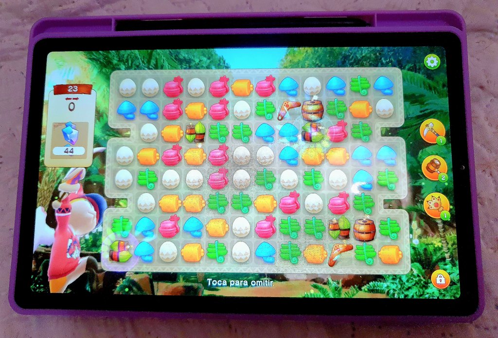 MentalistGirl's tweet photo. Ahora que estoy con la tablet me bajé el #MonsterHunterPuzzles y me está molando mucho. Para darle de tranquis, engancha como un candy crush 💯😹 https://t.co/jkEld4cqr4