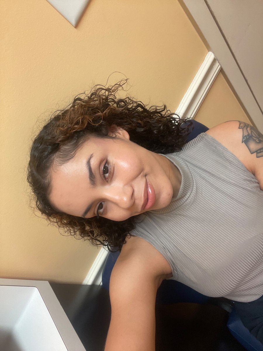 FawnTheGoddess's tweet photo. No one deserves me 👑 

FINDOM 
OnlyFans girlie
Domination 
Fetish 
Kink https://t.co/gyPgfPuiHA