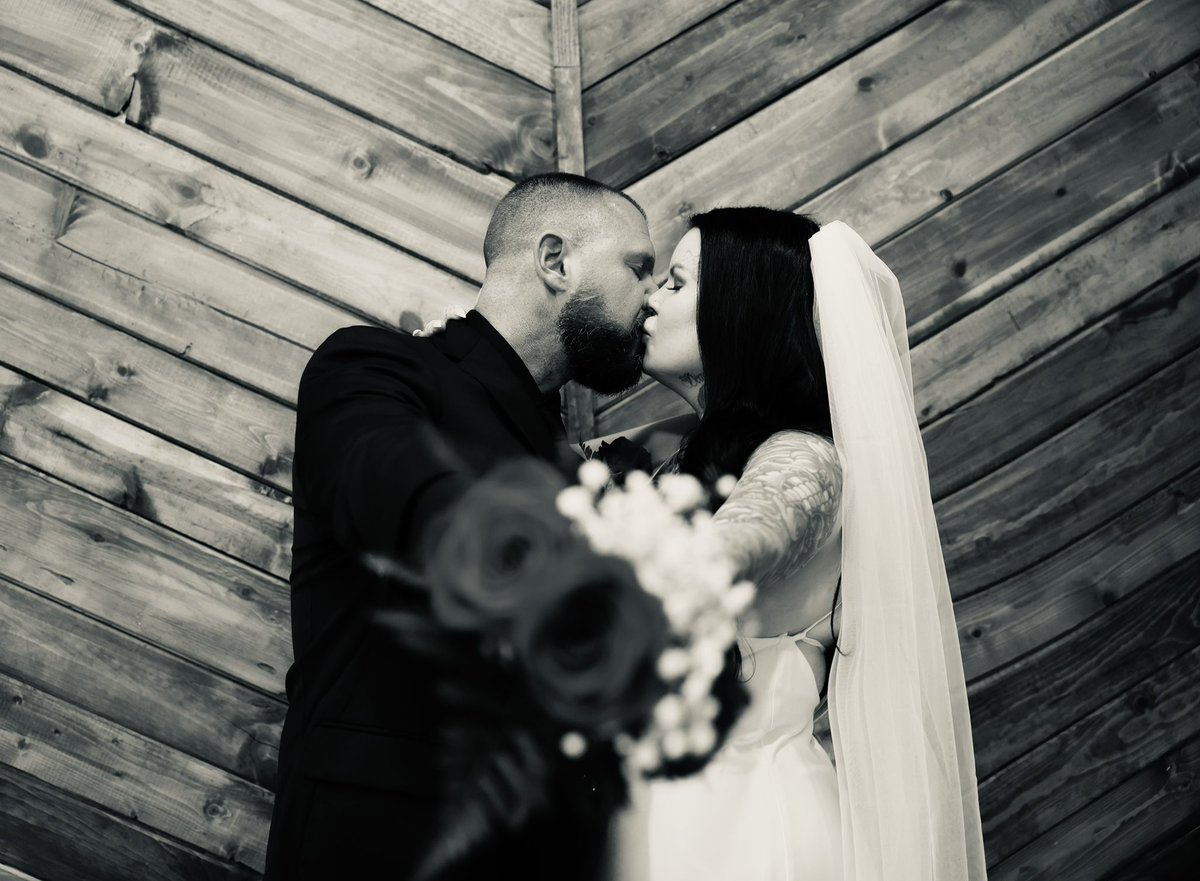 Mike Huntzinger tweet media