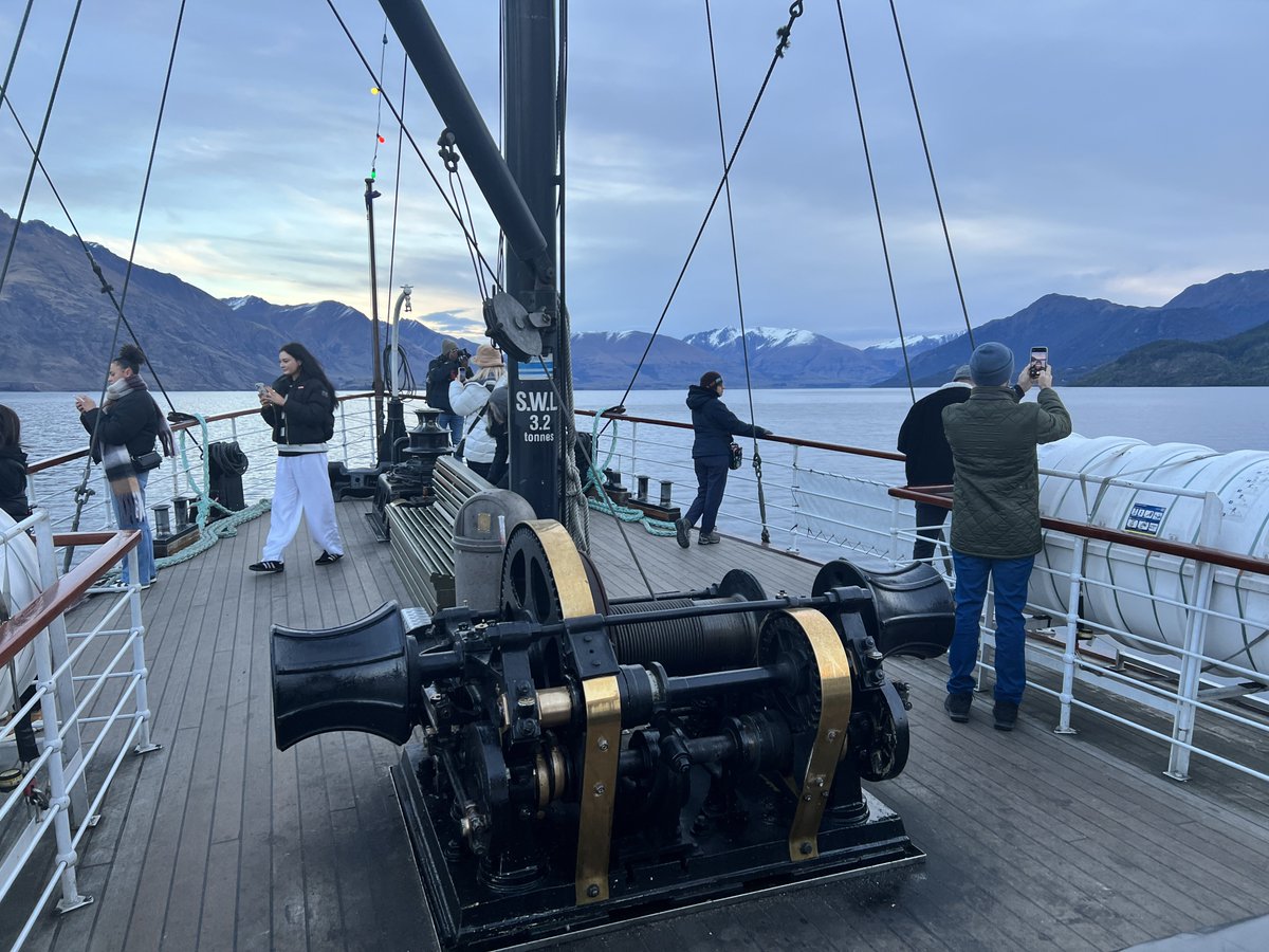 SKiXD's tweet photo. Queenstown, NZ🇳🇿
🚢TSS Earnslaw - Cruise Ship
🥩Pier - LAMB SHANK 🐏
スキーは昨日で終了して、観光の1日でした⛰️
天候に恵まれてありがたい☺️ https://t.co/BqxFEmtd5y
