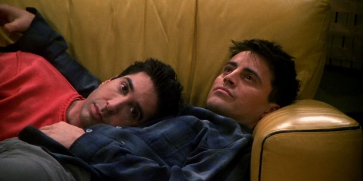 ChandlerBing_12's tweet photo. What was the best duo in Friends? https://t.co/T5PMtZnBq7