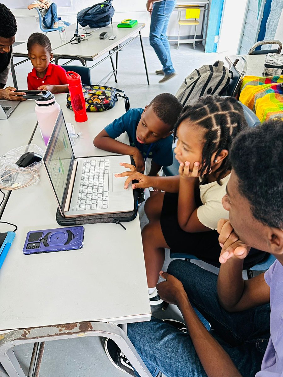 CreateCaribbean's tweet photo. 🌟 Create Caribbean's Create and Code Summer Tech Camp is in full swing! 🚀👩‍💻

👨‍💻 Watch our campers continue their journey into the world of technology and creativity. 🌐✨

#CreateAndCode #SummerTechCamp #TechJourney #Creativity #CreateCaribbean https://t.co/AH9MhNxSr9