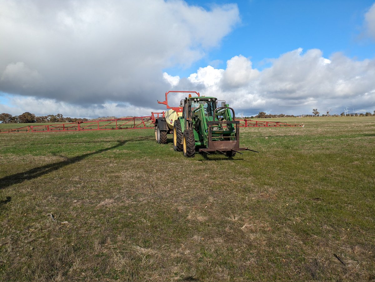 The crops are finally starting to get going after a dry start to the season. Getting some foliar fertilisers on them to hopefully put out more tillers.