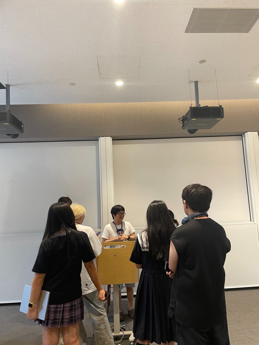 dinah_zhang's tweet image. 在 @adventurex_plan #NebulaGraph workshop  @wey_gu @strrlthedev @beautyyuyanli  这个活动、现场的氛围都太酷了，原来有这么多人在做有趣的事🥳