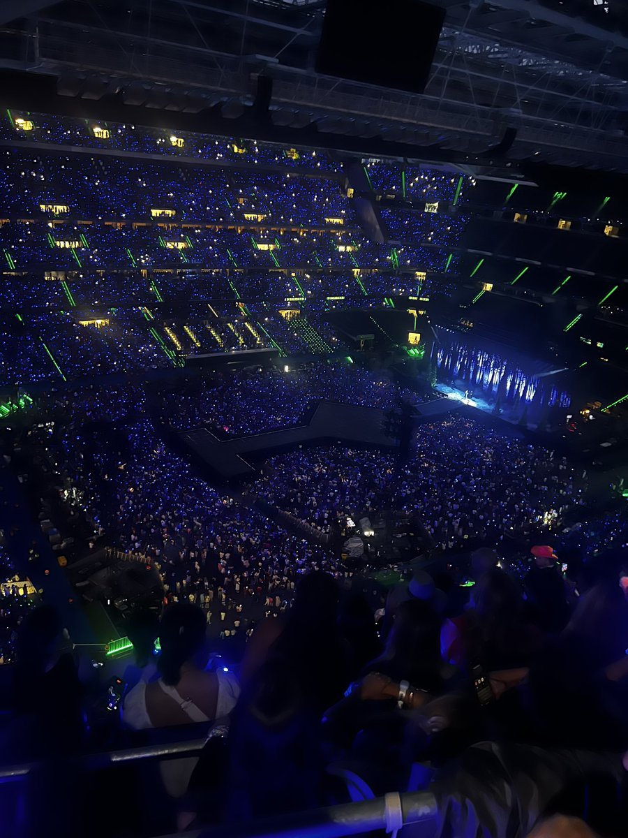 It was rare, I was there, I remember it all too well <a href="/taylorswift13/">Taylor Swift</a> <a href="/tswifterastour/">The Eras Tour</a> Madrid &amp; Edinburgh(x2) 📸❤️🎶😎